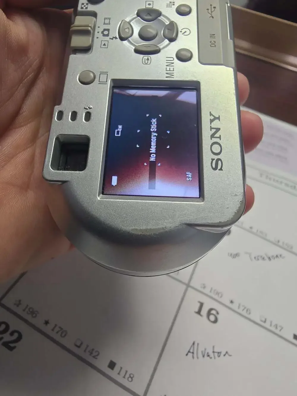 Sony Cyber-shot DSC-P41 4.1MP Digital Camera